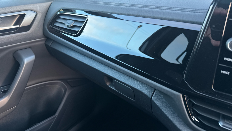 Volkswagen T-Roc 1.0 TSI 115 Style Design 5dr Petrol Hatchback